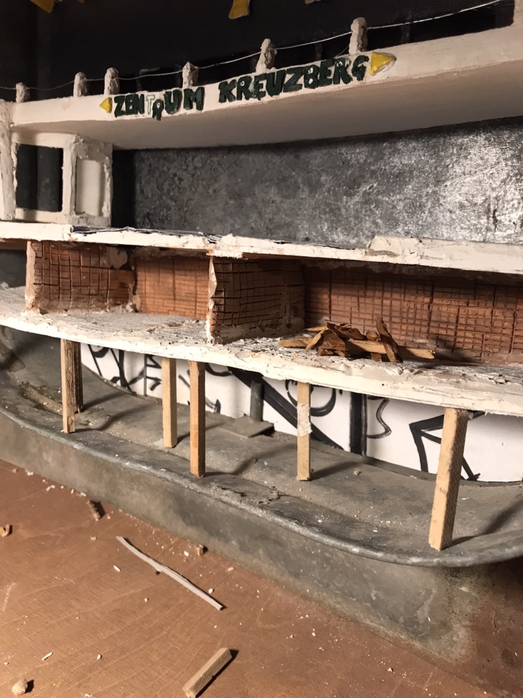 Beginning the underground cellar of the Kotti miniature