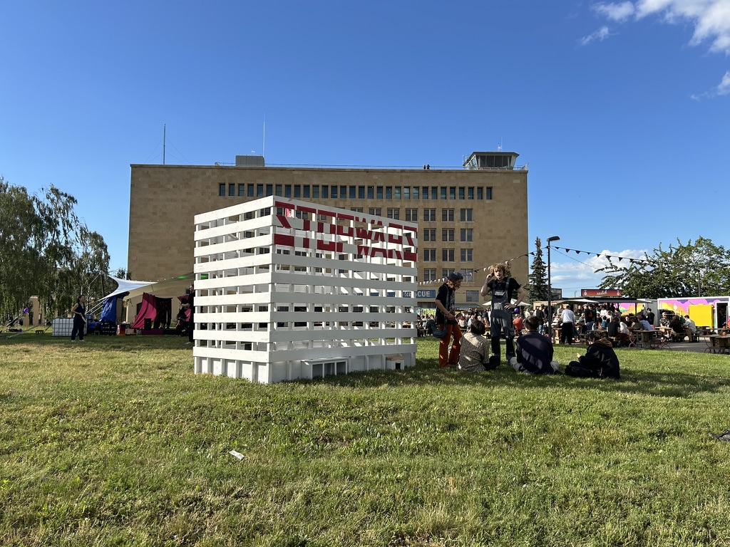 WaMüLage installed on Tempelhofer Feld